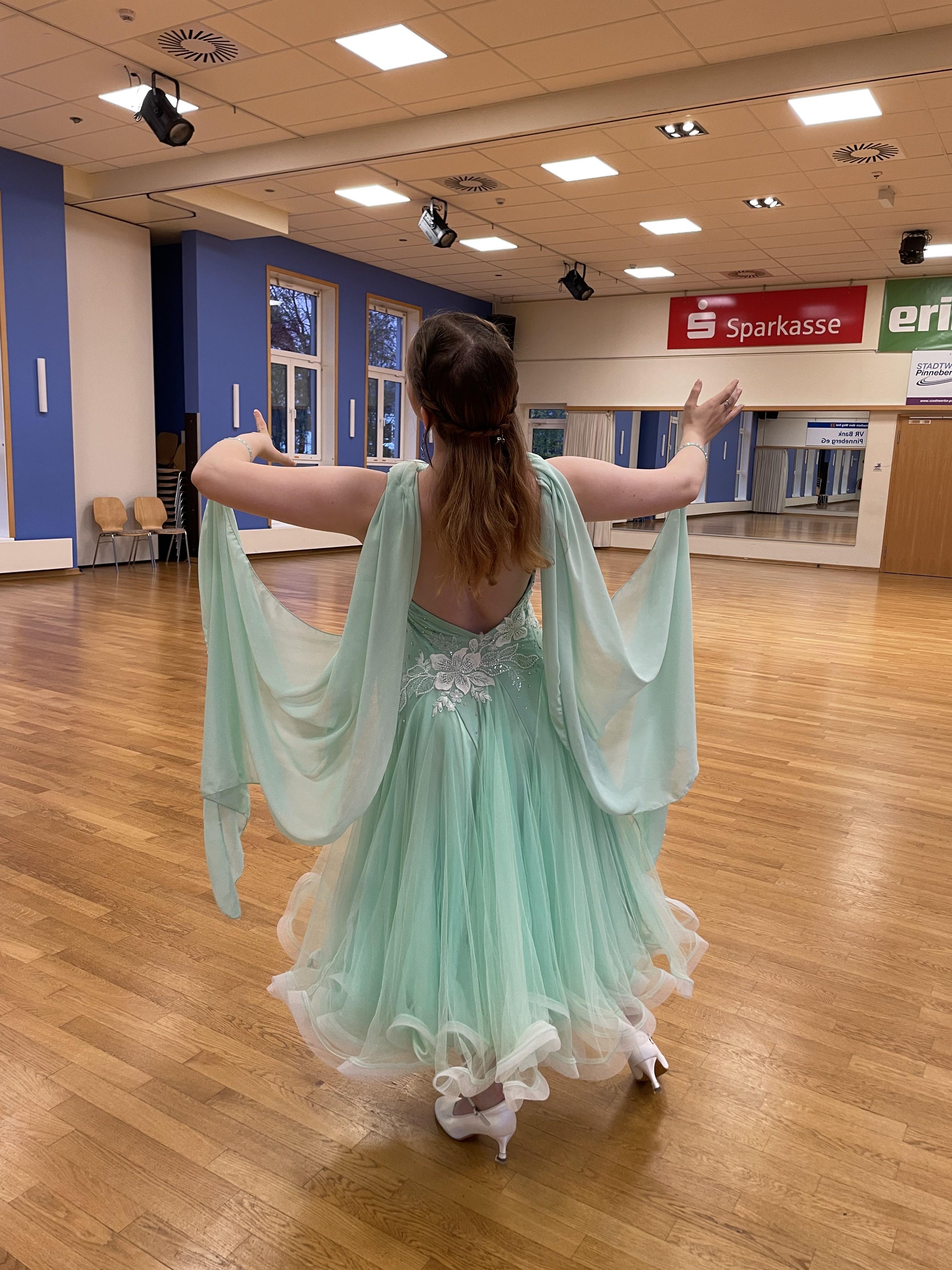 Mint Standard Dress with Lace and Swarovski Crystals